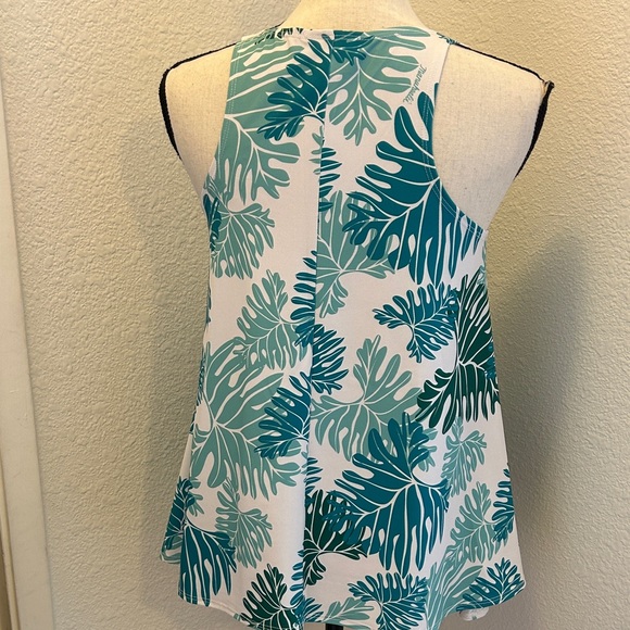 NEW Manuhealii Teal Leaf Print Tank Top, Small - Picture 2 of 4